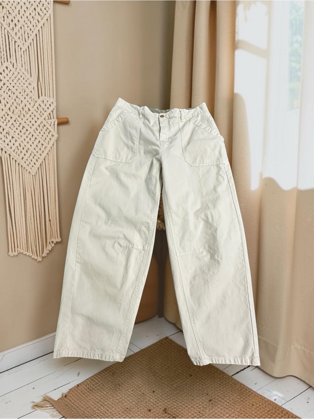 PrAna Rock Ridge Melrose Barrel Style Pants. Cream/Beach Pebble. Size: 14